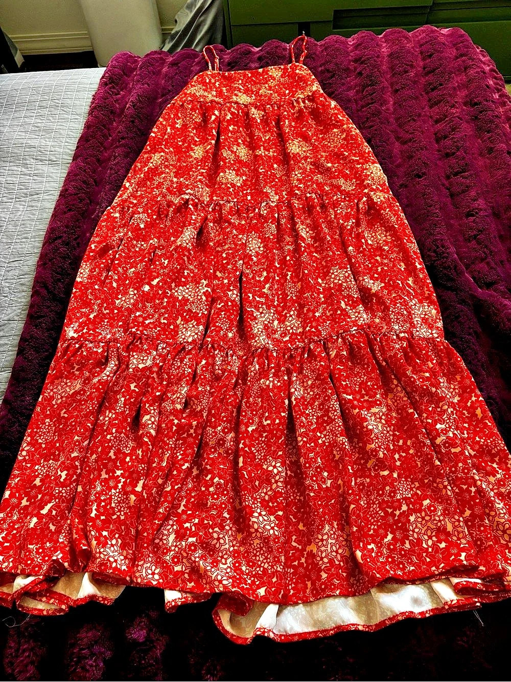 RESA Floral Tiered Maxi Dress in Red & White Size Small